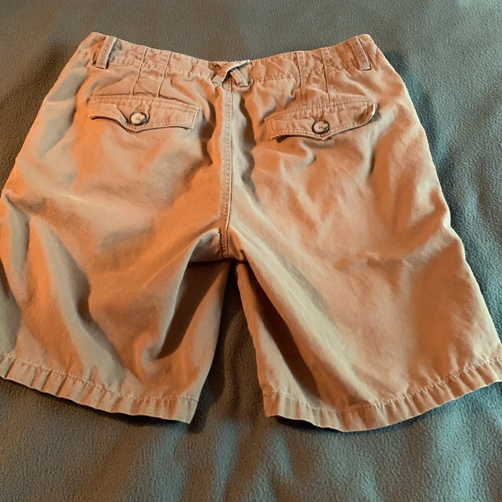 Eddie Bauer “Blakely” shorts. 9 inch inseam. Caramel color. Size 8 - Picture 9 of 12